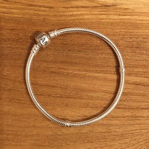 PANDORA Sterling Silver Barrel Clasp Bracelet